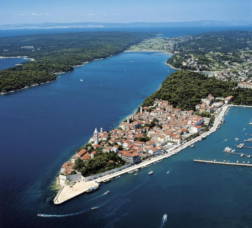 Beachfront Apartments Lopar Croaţia