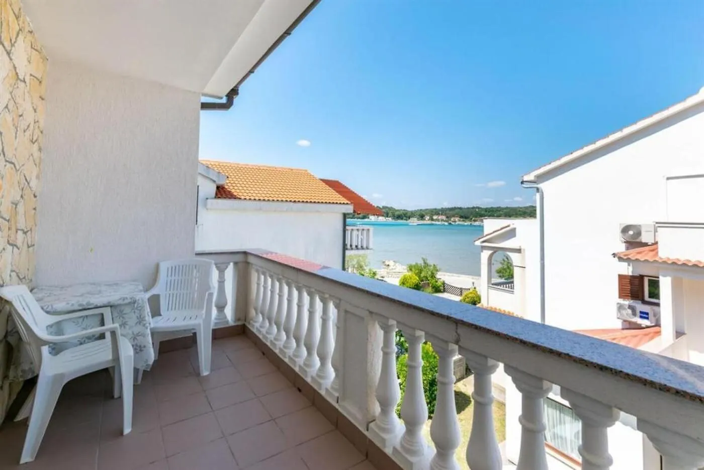 Beachfront Apartments Lopar