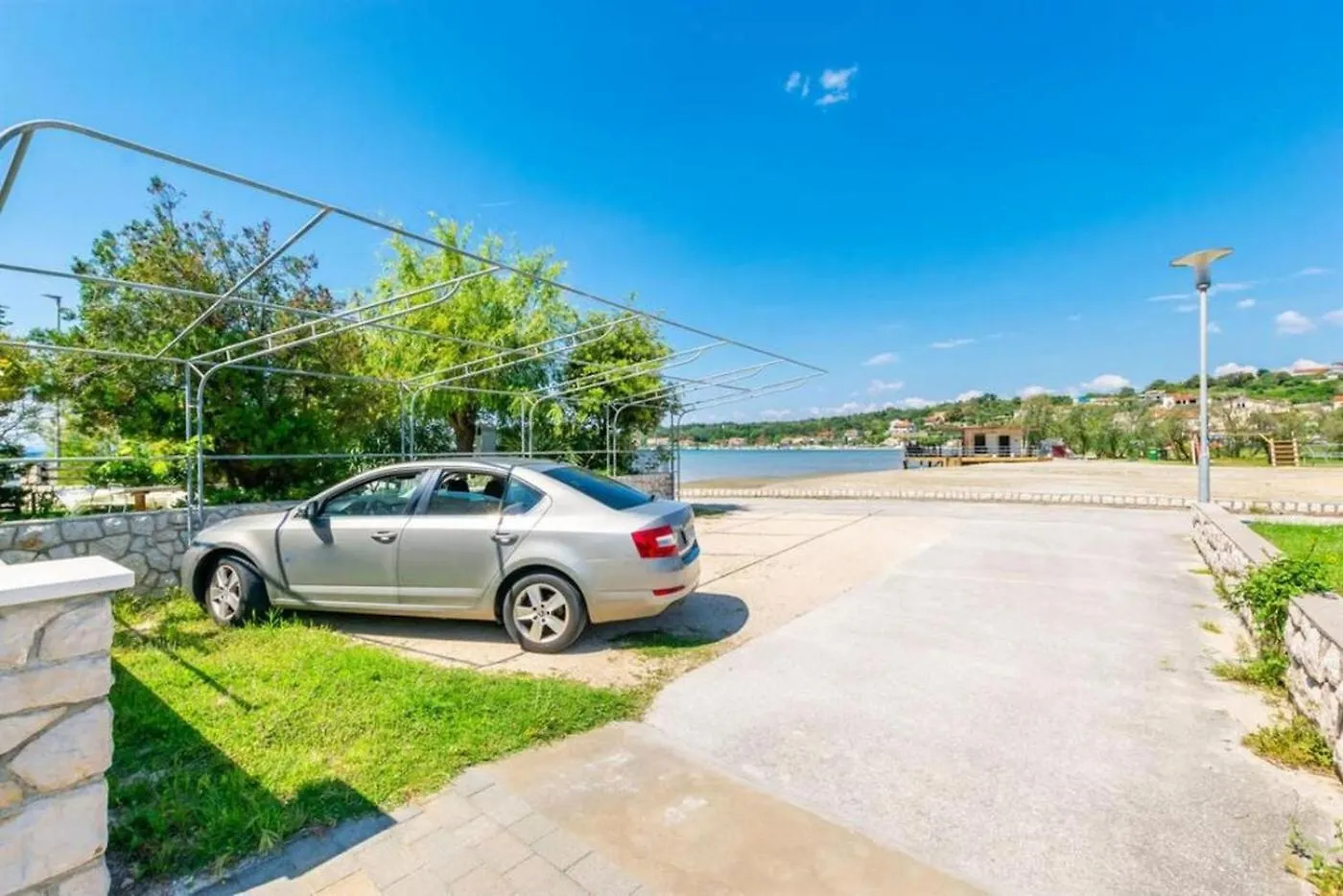 Beachfront Apartments Lopar